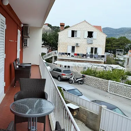 Πανσιόν Franica 3*